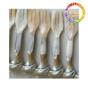 Mother of pearl spoon for dessert and tea natural shell spoon elegant design for restaurant and home - Product Image 5