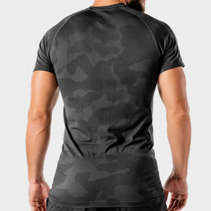 T-shirt de sport pour homme, coupe ajustée, personnalisable avec votre propre logo, teinture de vêtement, séchage rapide, respirant, pour la musculation et le fitness. - Product Image 2