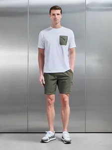 Pantalones Cortos Cargo Personalizados para Hombre, de Nailon Elástico Premium, para Senderismo al Aire Libre, con Bolsillos con Cremallera y Cintura Elástica - Product Image 6