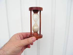 Wooden Sand Timer Elegant Glass Hourglass Decor Ideal For Office <b>Desk</b> <b>Study</b> Table And Home Display Wholesale From india - Product Image 3
