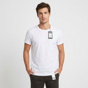Camiseta de algodón blanca para hombre, cuello redondo, manga corta, corte regular, tejido de punto casual, parte delantera lisa, ecológica, 180g, teñido liso, marca privada - Product Image 4