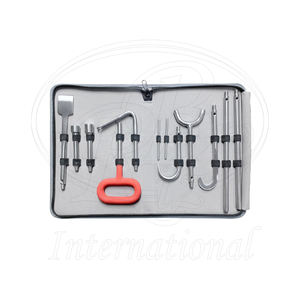 Juego de 12 Piezas de Acero Inoxidable con Estuche con Cierre, Kit Veterinario Obstétrico Dystocia - Product Image 1