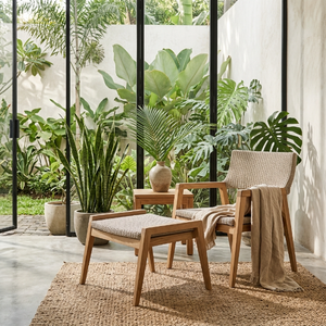 Ensemble fauteuil et tabouret Sydney, mobilier d'extérieur moderne pliable, fabriqué en teck durable et en rotin synthétique élégant - Product Image 6