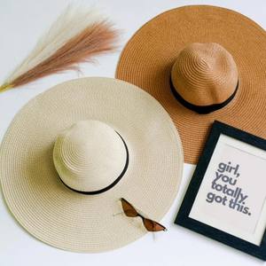 Chapeau de soleil en paille à large bord pour femme, pliable, idéal pour la plage, les voyages et les vacances, protection solaire, vente en gros - Product Image 2