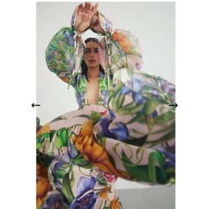 Robes maxi bohèmes imprimées à taille naturelle, élégance décontractée estivale, conçues pour les âmes libres, fabriquées à la main - Product Image 5