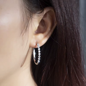 Pendientes de Aro Plateados para Mujer con Diamantes de Laboratorio de Corte Brillante Redondo, Color G, Estilo Clásico para Uso Diario - Product Image 6