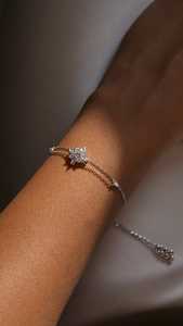 Pulsera de Plata con Diamantes Cultivados en Laboratorio, Color DEF, 2.6ct, Corte Brillante, para Mujer, Moderna, 10 Gramos, Exportación a Granel, Vala Brothers - Product Image 4