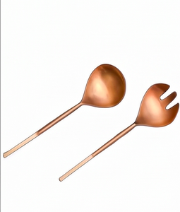 Juego de cuchara y tenedor para ensalada de cobre, cubiertos modernos de metal resistentes al óxido para bodas y cenas. - Product Image 1