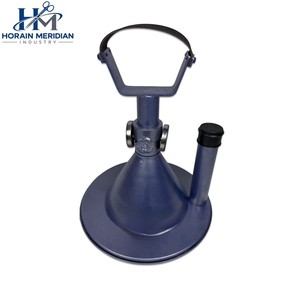 Support de sabot vétérinaire durable et réglable pour le soin des sabots équins, la coupe et la pose de fer à cheval - Product Image 4