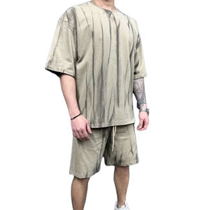 Ensembles décontractés sur mesure OEM/ODM pour hommes : T-shirts et shorts 100 % coton épais, coupe ample et oversize, séchage rapide, collection automne - Product Image 1