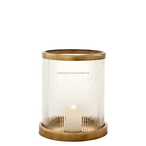 Lanterne de luxe haut de gamme pour la décoration de la maison, en bois naturel et métal, centre de table pour dîner de Noël, Zahid Exports - Product Image 3