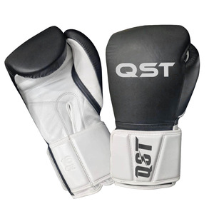 ถุงมือชกมวย MMA แบบมืออาชีพ QST พร้อมโลโก้สั่งทำพิเศษ วัสดุ PU ทนทาน ปิดด้วยแถบตีนตุ๊กแก ระบายอากาศได้ดี เหมาะสำหรับการฝึกซ้อม - Product Image 5