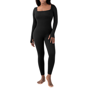 Combinaison sans couture côtelée en polyester écologique avec pantalon long, col roulé, manches longues et taille haute pour les soirées - Product Image 5