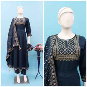 ชุดเดรสยาวผ้าเรยอนแบบใหม่ พร้อมผ้าคลุมไหล่ คุณภาพสูง เหมาะสำหรับทุกฤดูกาล ชุดออกงานสำหรับผู้หญิง สวมใส่สบายๆ สวยสง่า แบบดั้งเดิม พร้อมลายปัก - Product Image 5