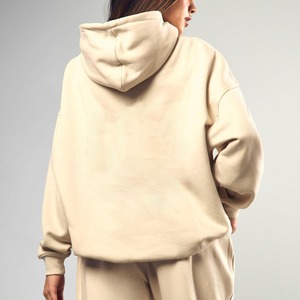 Sweat-shirt à capuche décontracté pour femme, 100% coton molletonné, coupe ample oversize, couleur unie noir, avec logo frontal - Product Image 2