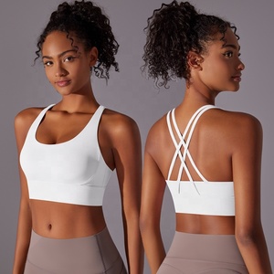 Conjunto Deportivo de 3 Piezas para Mujer, de Secado Rápido, Transpirable, con Leggings de Manga Larga, Chaqueta de Compresión y Sujetador Deportivo para Yoga, Gimnasio y Entrenamiento - Product Image 2