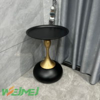 Table d'appoint moderne sur piétement, petites tables d'appoint rondes pour salon, table basse minimaliste avec plateau en céramique + base en métal