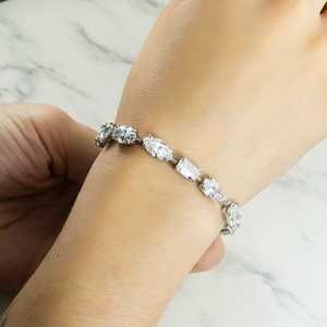 Pulsera de Diamantes con Corte Combinado de Platino, Joyería Fina de Lujo para Mujer, Disponible para la Venta al Por Mayor - Product Image 6