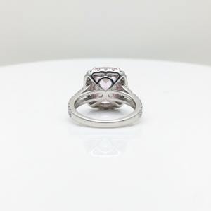 แหวนหมั้นเงินแท้ 925 ประดับมอร์แกไนต์สีชมพูอ่อนธรรมชาติ เพชร CZ ดีไซน์มินิมอลแบบช่องฝัง รับรองโดยผู้เชี่ยวชาญ ของขวัญแต่งงาน - Product Image 5