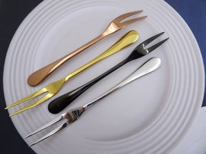 ชุดส้อมโลหะแบบใช้ซ้ำได้ เป็นมิตรกับสิ่งแวดล้อม ผลิตจากสแตนเลสขัดเงา - Product Image 1