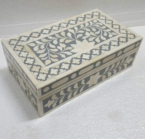 Caja de incrustaciones MOP al por mayor – Caja floral artesanal para adornos y regalos | Almacenamiento de joyas de lujo | Caja de regalo para Eid - Product Image 1