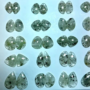 พลอยควอตซ์รูไทล์สีทองธรรมชาติแท้ รูปทรงโรสคัต 150 กะรัต แบบเม็ดเดี่ยว สำหรับทำเครื่องประดับ - Product Image 1