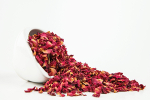 Pétalos de Rosa a Granel para la Producción de Té de Hierbas, Cosméticos, Fragancias y Productos de Bienestar - Product Image 4