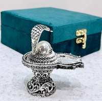 Superbe Shivling en laiton plaqué argent avec boîte en velours, artisanal, petit Lingam du Dieu Shiva en laiton plaqué argent