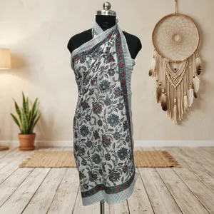 Pareo de algodón estampado a mano con motivos florales, pañuelo de playa, dupatta, ligero, para verano, para mujer, uso diario informal. - Product Image 4