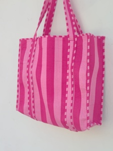 กระเป๋าสะพายผ้าฝ้ายสีพื้นสดใสความจุขนาดใหญ่ สำหรับฤดูร้อน ฤดูใบไม้ผลิ ไปเที่ยวชายหาด ใช้ในชีวิตประจำวัน แฟชั่น - Product Image 5