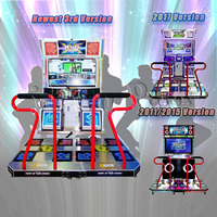 Machine passionnante de danse -- pompez-la vers le haut