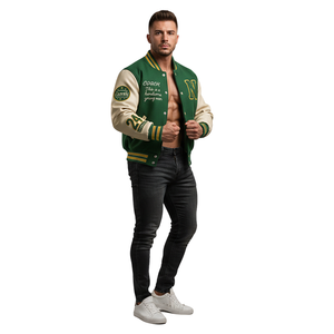 Veste universitaire tendance, écologique, imperméable, verte, avec lettres personnalisées et patchs brodés, streetwear unisexe, logo frontal - Product Image 3