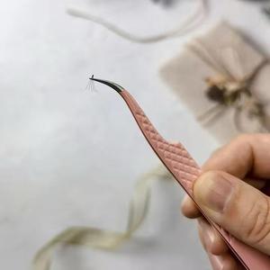 Juego de Pinzas para Pestañas de Acero Inoxidable de Precisión, Puntas Suaves, Color Rosa, para Uso Estético - Product Image 2