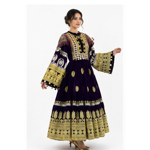 Robe Kurta Traditionnelle en Soie Violette avec Broderie Dorée pour Femme, Tenue Ethnique de Mariage, Longueur au Sol, Style Indien, Pakistanais et Afghane - Product Image 3
