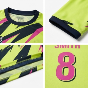 เสื้อฟุตบอลแบบซับลิเมชั่นสั่งทำพิเศษสำหรับผู้ชาย ทรงโปร แอธเลติกฟิต ผลิตจากวัสดุโพลีเอสเตอร์รีไซเคิล-OEM ชุดทีมซิลคอต - Product Image 4