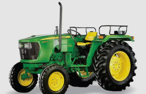Tractor JD 5050D 2WD, 3 cilindros 50HP, 2100 RPM 2WD con opción HLD, asiento premium, intervalo de servicio de 500 horas. - Product Image 3