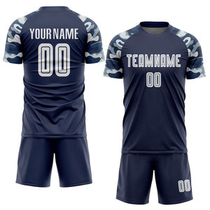 Vêtements de sport de haute qualité, uniforme de football personnalisé, couleur personnalisée, vente chaude, 100% polyester, respirant, léger, pour hommes adultes - Product Image 1