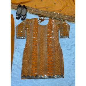 Top de fiesta de diseñador para mujer-Conjunto de Plazzo y Dupatta Trabajo de bordado pesado - Product Image 5