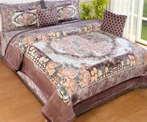 new collection in soft and winter bedsheet new three colour bedsheet home decor bedsheet set with pillow and blanket