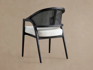 Chaise de salle à manger moderne en bois avec dossier en rotin naturel et coussin en tissu doux – Mobilier élégant pour projets hôteliers et vente au détail - Product Image 4