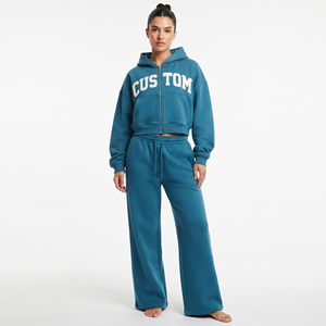 Ensemble de survêtement pour femme personnalisé, comprenant un sweat à capuche court épais et un pantalon, en tissu personnalisé, deux pièces, coupe décontractée, pour tenue décontractée - Product Image 1