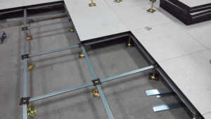 Suelo elevado Antiestático de sulfato de calcio conductor Lingding impermeable ignífugo ISO/CE/<span class=keywords><strong>CISCA</strong></span> certificado edificios de oficinas - Product Image 6