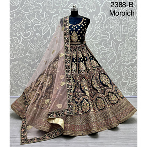 Collections de velours de vêtements de mariée indiens pour la mariée avec le travail de Zarkhan par Fabzone - Product Image 1