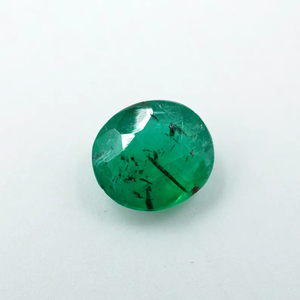 Esmeralda Natural de Rajasthan, Gema Facetada de 1.15ct, Forma Ovalada, Color Verde Esmeralda (7X6X3.5MM), HAYAAT GEMS para Joyería - Product Image 4