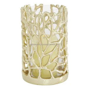 Lanterne artistique moderne pour décorations de Noël faites à la main en métal par Zahid Exports - Product Image 3