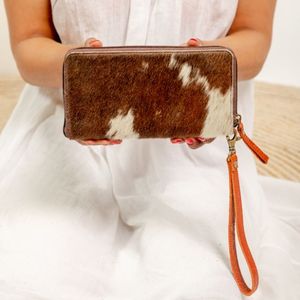 Cartera de mano de cuero con diseño floral y cremallera, estilo occidental, de piel con pelo, grabada, para mujer, superventas - Product Image 4