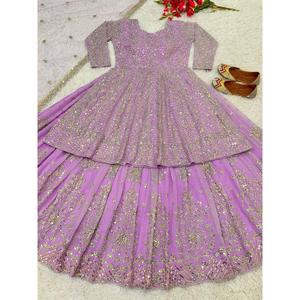 Atractivo Conjunto de Top y Lehenga con Bordado de Georgette y Lentejuelas con Dupatta Color Lavanda - Product Image 2