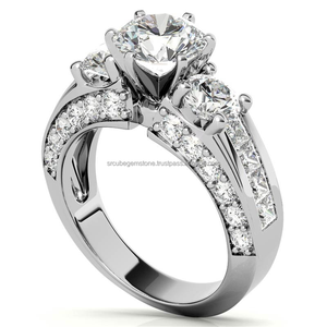 Anillo de compromiso chapado en oro de diamante de corte redondo de calidad superior Para Boda y regalo disponible a precio de India - Product Image 5