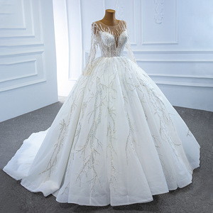 Robe de mariée élégante et personnalisée, coupe simple, col en V, taille princesse, manches longues, longueur asymétrique, soutien-gorge intégré - Product Image 1