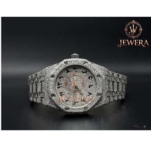 Reloj de Acero Inoxidable Plateado con Diamantes Mossinate, un Reloj de Alta Calidad para Hombres y Mujeres Modernos y Elegantes - Product Image 1
